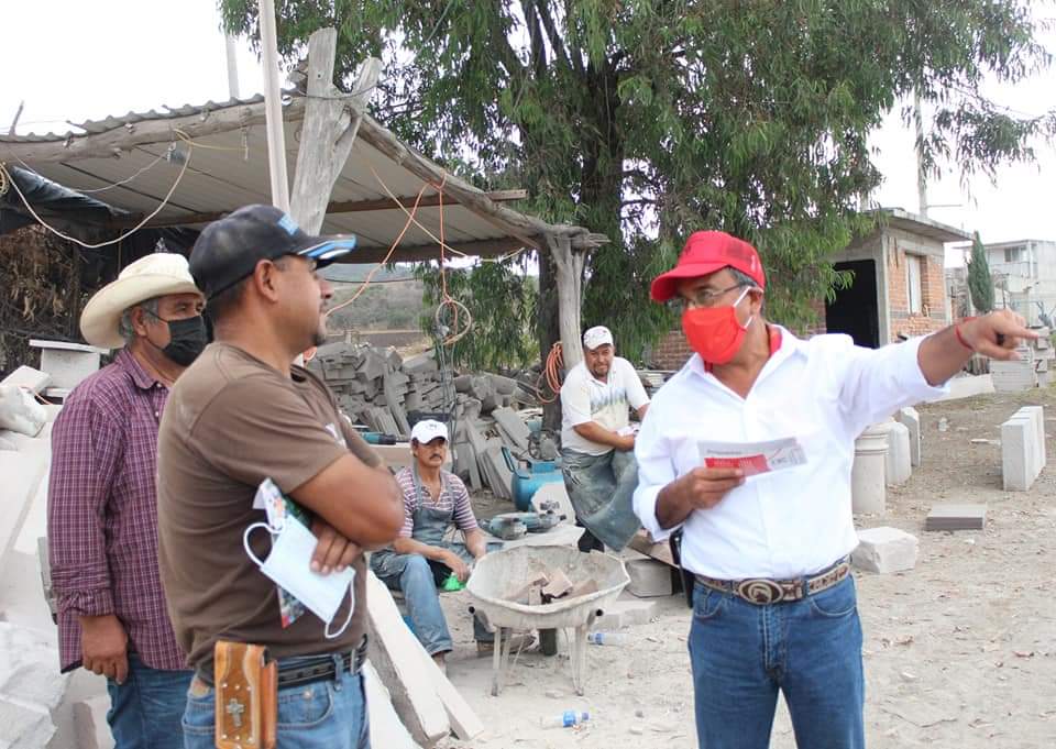 figueroa_olvera's tweet photo. El trabajo, talento y dedicación de las y los escobedences es indiscutible, prueba de ello son los trabajos de las y los artesanos de la comunidad de "Escolasticas".
Trabajaremos de la mano con la ciudadanía para conseguir mejores oportunidades y una mejor calidad de vida. https://t.co/kTFNjhVDIJ