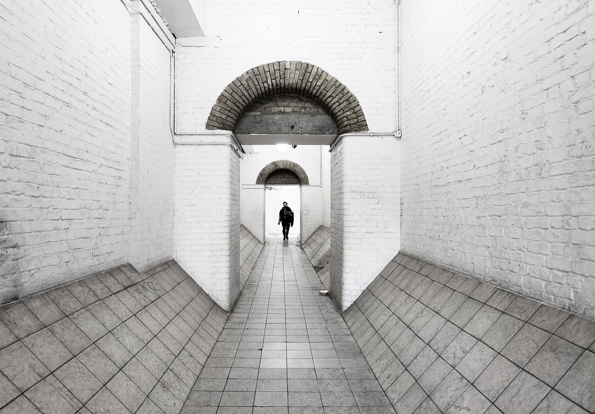 RGPshots's tweet photo. Leading lines at Charing Cross
#streetphotography #photographylovers https://t.co/IXYawOJQQk