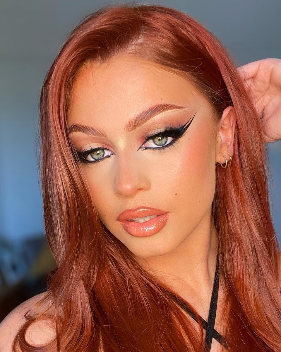 Crownbrush UK tweet media