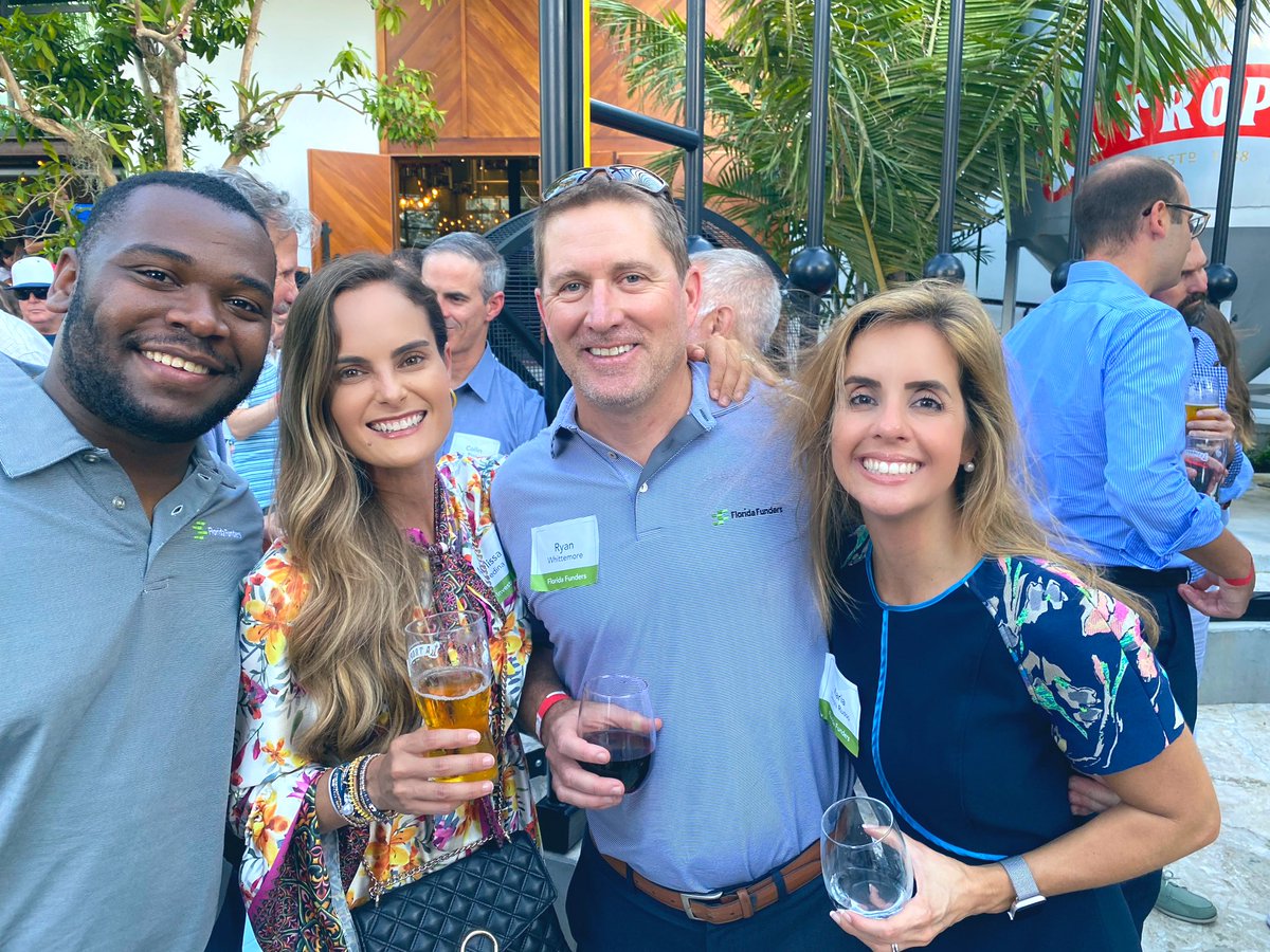 melmedina305's tweet image. About last night: Amazing #MiamiTech #SFLTech #FLTech event @latropicalbeer by @FloridaFunders @MariaDerchi 👏 Believe the hype. It’s real. 

Loved catching up w/
@chrisadamo_ @cksopher @boujeehacker @tomwallace_ff @RodolfoSaccoman @volvoshine @liladlc @drshaynesBOLT + many more!