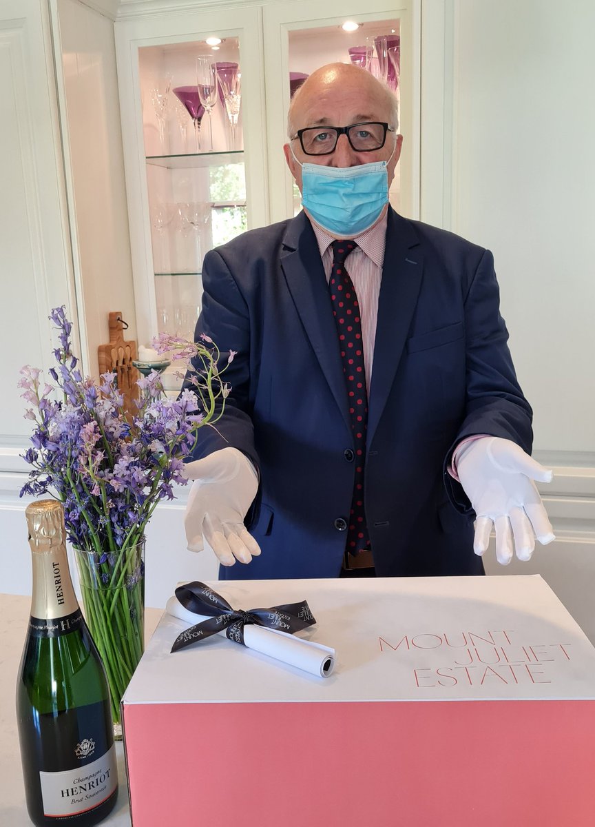 DonohoeSiobhan's tweet photo. DINE-AT-HOME experience by Executive Chef Cormac McCreary of 'The Hound' @mountjuliet's Hunter's Yard.
Thanking you 😋
#PRDrop @CKennedyPR @sossullivan
@KKPeopleNews @LoveKilkenny @SavourKilkenny https://t.co/mqe1TZOSSM