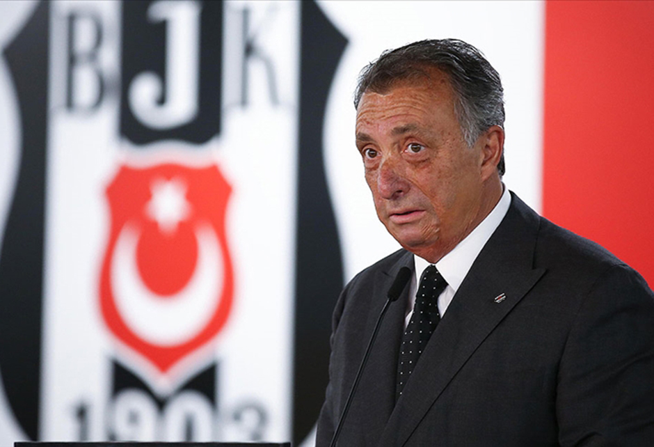 ntvspor's tweet photo. 🗣️"Yusuf Günay’ın işi gücü yok mu? Koskoca Galatasaray’ın yöneticisi. Beşiktaş’ın soyunma odası koridorlarında yaşanandan sana ne?" 

👉https://t.co/TclWG1gzL5 https://t.co/wOkVh5cFyt