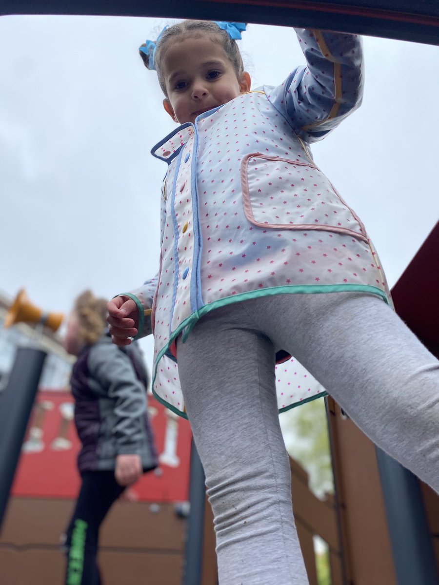 goingtoCCPS's tweet photo. First visit to my new school! Today we welcomed the little ones due to start our school in August! Was so lovely to meet them! #p1visits #p1transitions #gettingreadyforschool https://t.co/YiJxjnYXuR