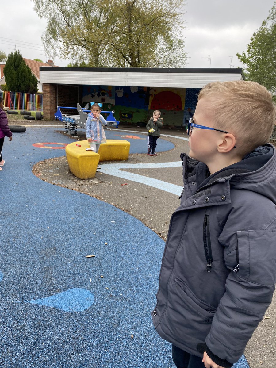goingtoCCPS's tweet photo. First visit to my new school! Today we welcomed the little ones due to start our school in August! Was so lovely to meet them! #p1visits #p1transitions #gettingreadyforschool https://t.co/VQ3MV6TnYO