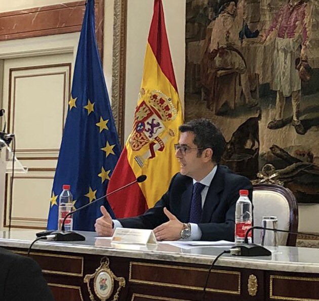 franmartagui's tweet photo. Gracias al @cepcgob y a todos los participantes y asistentes al seminario sobre la rendición de cuentas en democracias complejas.
Ha sido muy interesante y constructivo. En breve estará en la web.
Seguimos!
#Cumpliendo https://t.co/O1nYSI3FuL