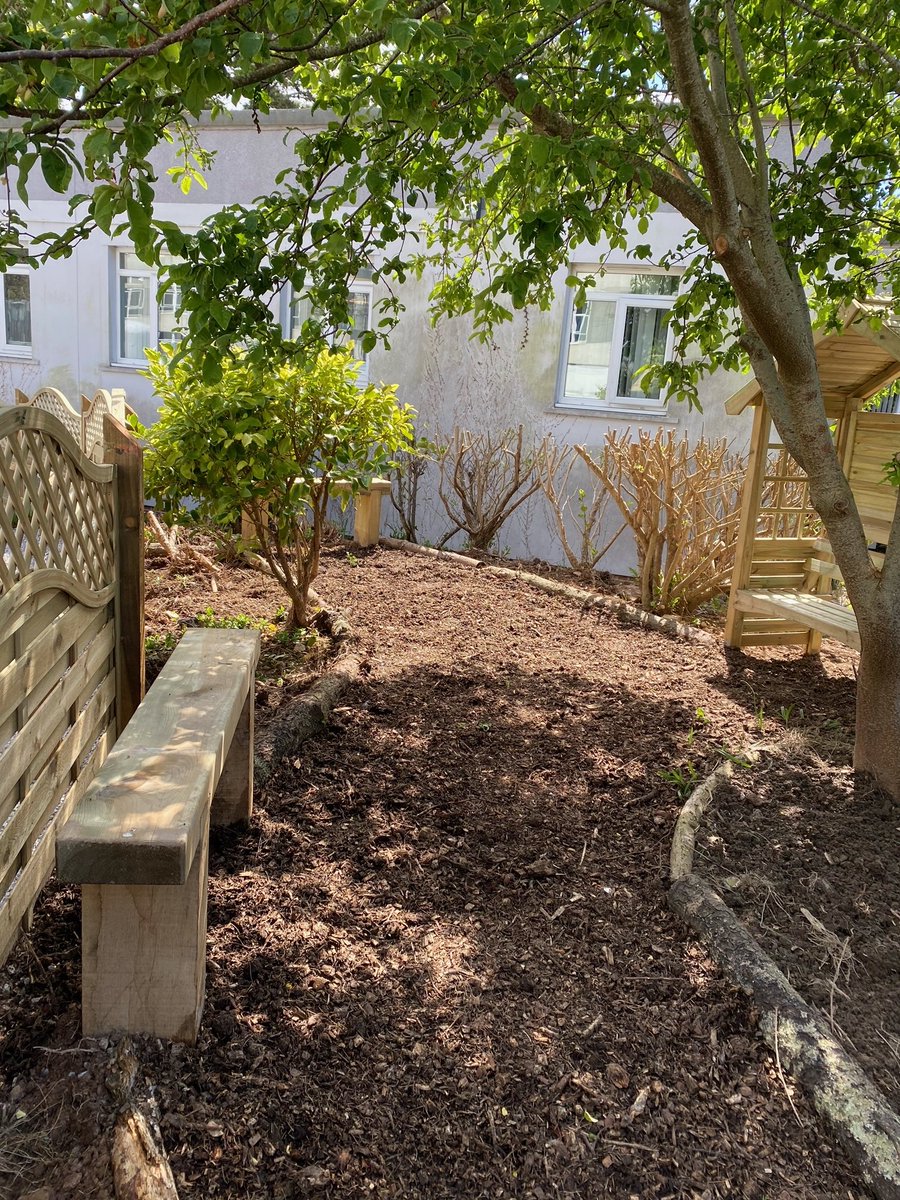 RCHTCharity tweet media