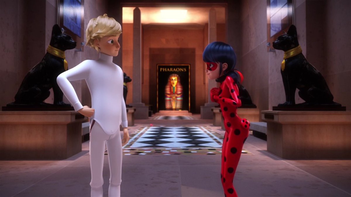 calistaclysm's tweet photo. look at how her face im​me​di​ate​ly lighten up when adrien mentioned chat noir, and ladybug proudly told him how chat noir is so much better at her in fencing and adrien giggled https://t.co/pwDV5TlcAs