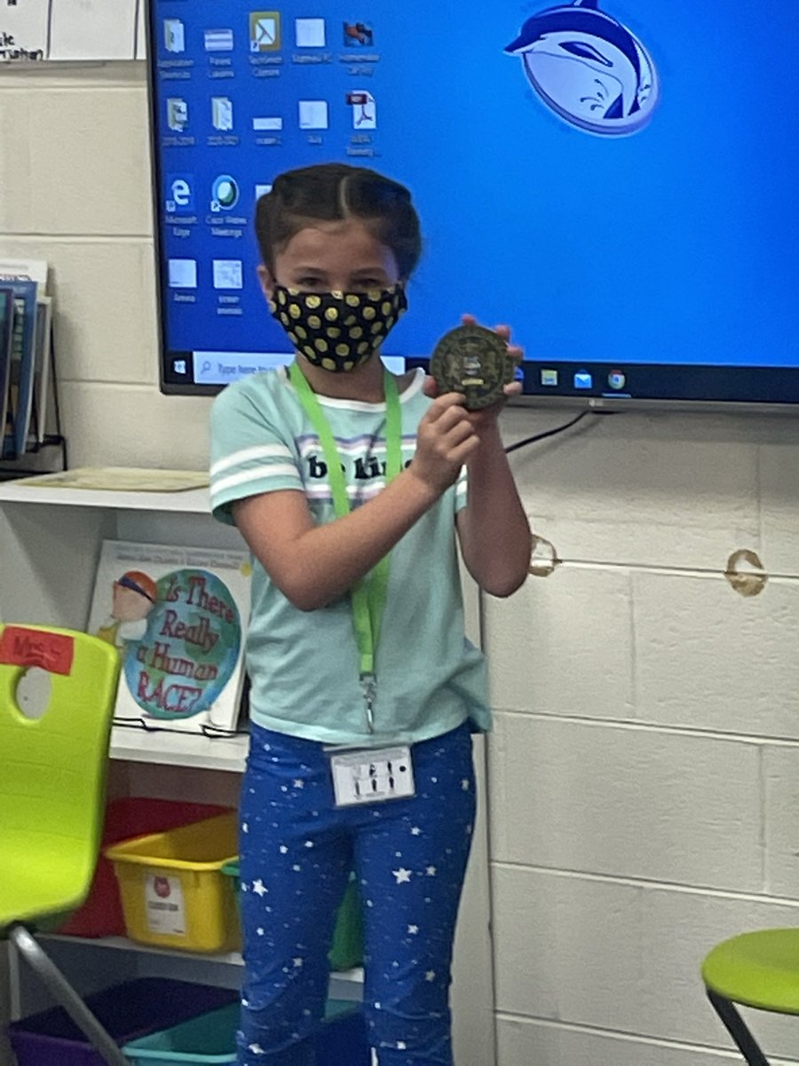 3rd_Schwick's tweet photo. We loved learning about Irish, Russian, and Mexican heritage during our Cultural Show and Tell! #teamSchwick @EdisonDolphins https://t.co/dloPQqWqdQ