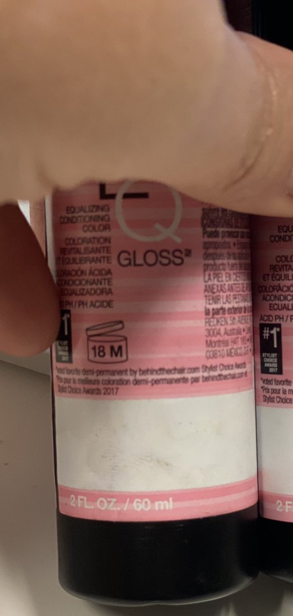 gsrobinson210's tweet photo. @Redken5thAve Come on Redken, if I can’t read what color it is how can I use it on my customer?  My staff and my customers deserve better!! https://t.co/lokysQLRaA