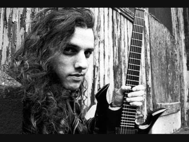 tam 54 yıl önce bugün dünyaya geldi 🤘🏽#chuckschuldiner