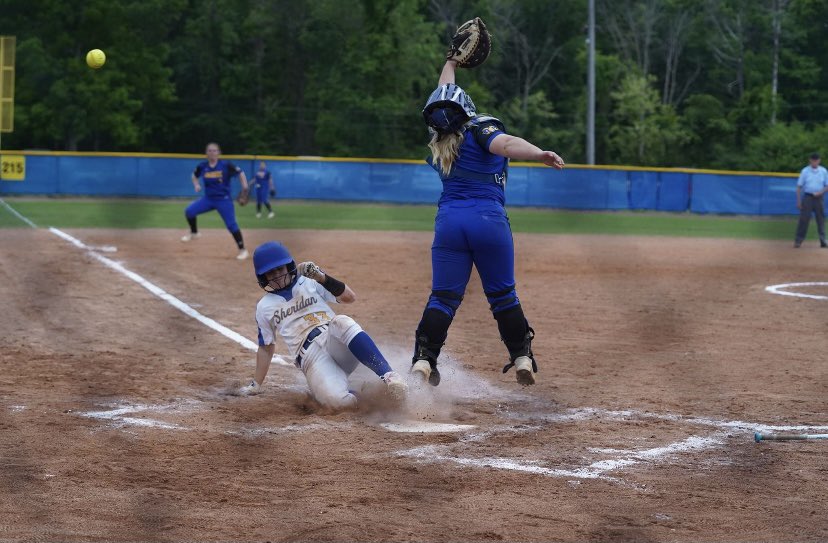 ljp_softball's tweet photo. Sliding into State like.....
Lady Jackets take on Mt. Home at 3pm today. Stay tuned for the livestream 💙💛 https://t.co/XWSFQP9OUv