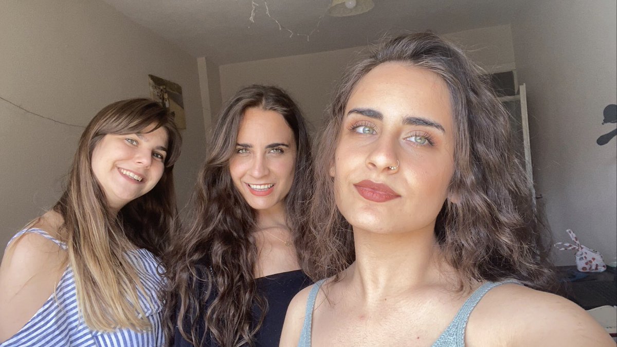 Samimi gülüşüm ve ben iyi bayram diyoruz. #İyiBayramlar