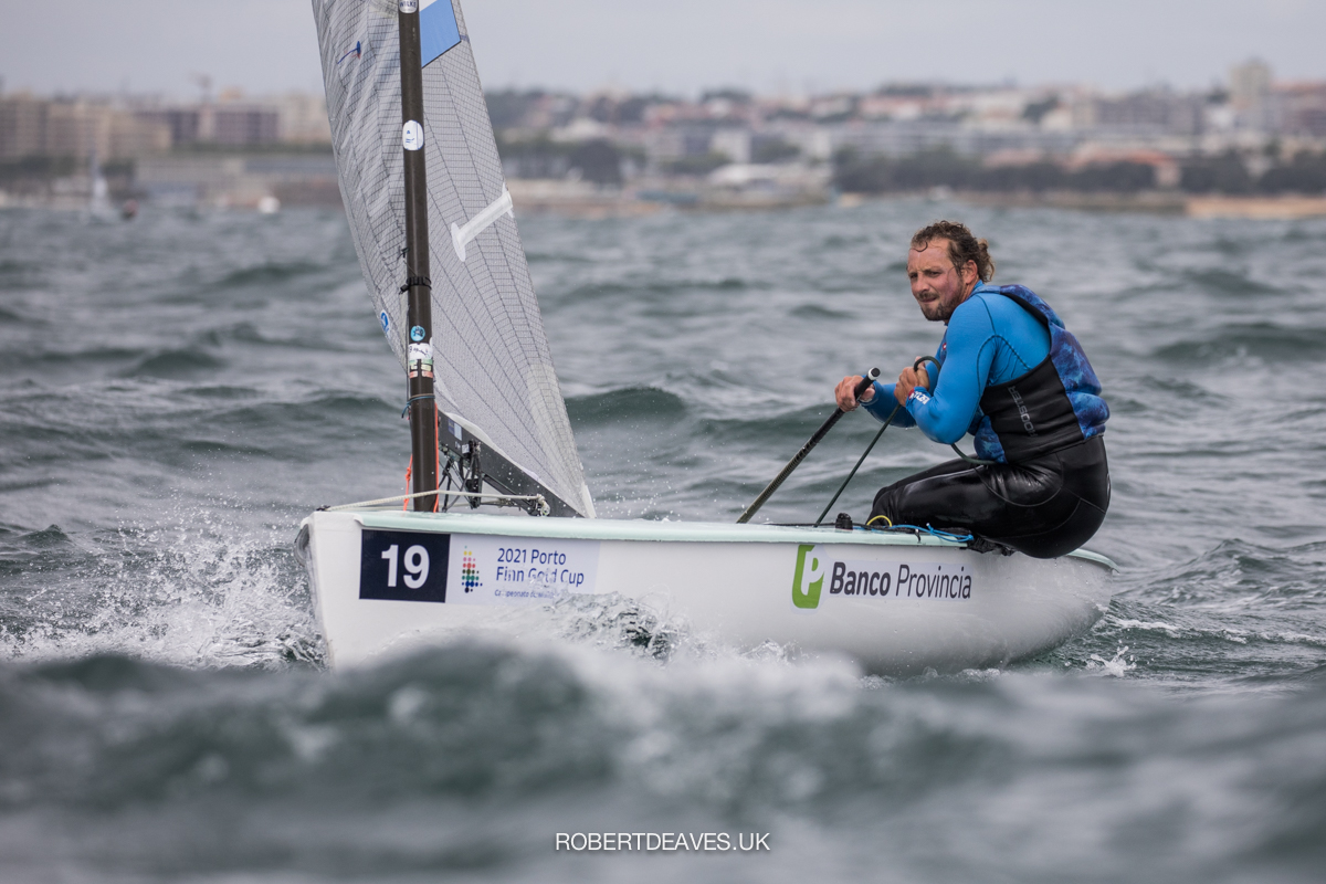 enardinfo's tweet photo. 🔜 Olezza, de 26 años, disputará en Tokio su 2da experiencia olímpica, tras el destacado 9° lugar obtenido en #Río2016 🇧🇷.
#VamosArgentina 💪🏼🇦🇷 #EquipoARG #Finn #FinnClass #Sailing #WorldSailing #RumboATokio2020 🇯🇵 #RumboATokio
Fotos 📸: Robert Deaves / Finn Class. https://t.co/jP0elrUiBF
