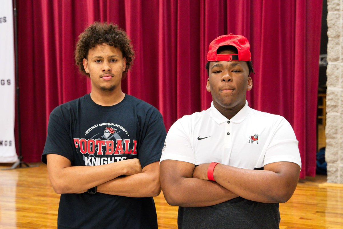 SouthEffingham1's tweet photo. We enjoyed celebrating these two STUDENT-athletes moving on to the next level! #SoHamPride #DoRight #SoHamToTheNextLevel https://t.co/ieQIvHF2t5