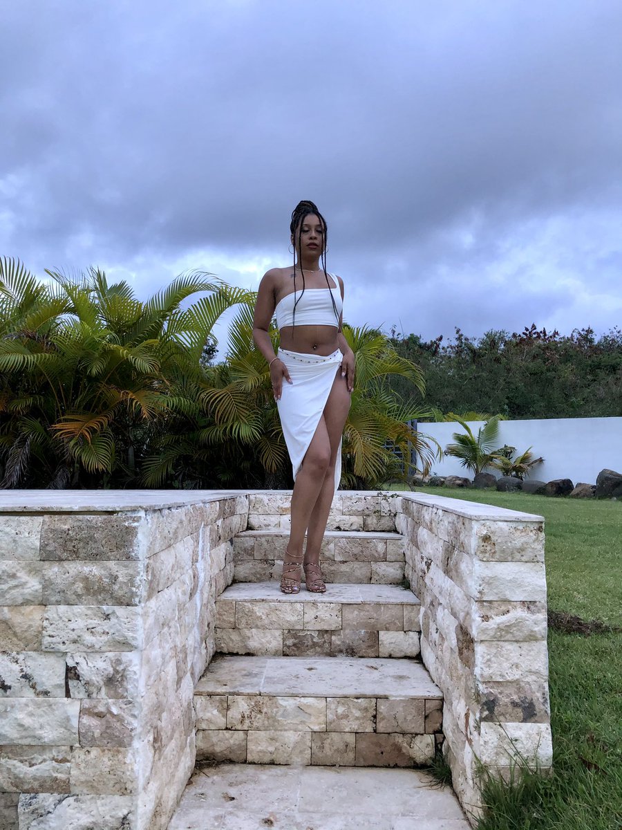 Ebony Kiara (@Ebony_Kiara) / Posts / X