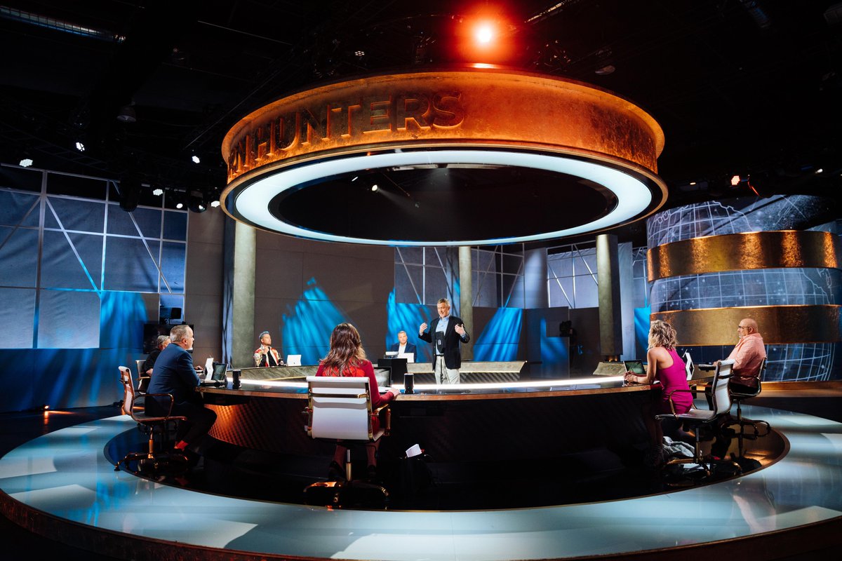 Miss_Internet's tweet image. When asking for money, it is crucial to show your passion for your project. That is what @faruvtech’s Pj Piper showed us in the first episode of @_unicornhunters. 

If you missed it, you can still watch it on: unicornhunters.com

#UnicornHuntersShow #technologytoday #invest