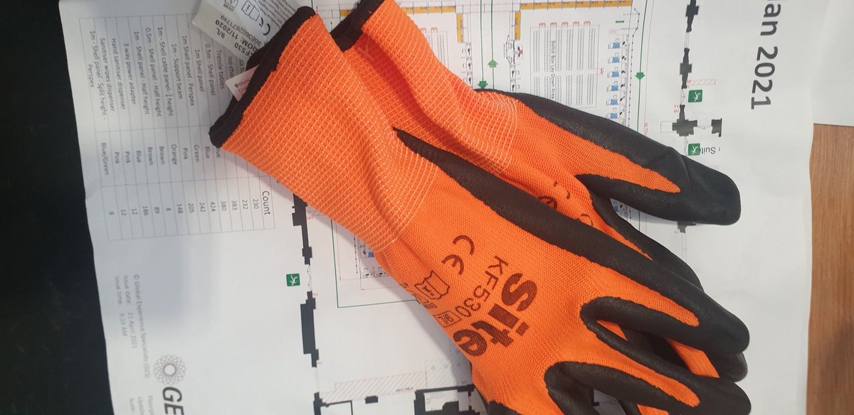 Hamilton_MarcU's tweet photo. @HamiltonRentals @CGI_UKNEWS @SteveShelsher @SteveShelsher asked if I was 'actually' going to get my hands dirty as a Venue Lead.........Absolutely NOT! https://t.co/6KJtFenZMr
