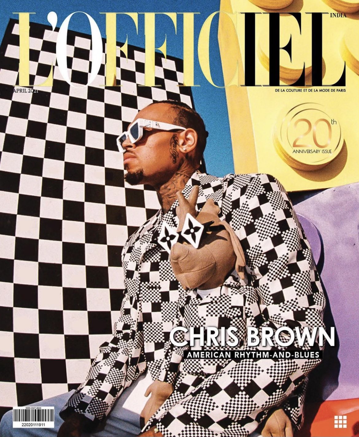 Outlander Magazine on X: Chris Brown for L'officiel India wearing Louis  Vuitton!🔍  / X