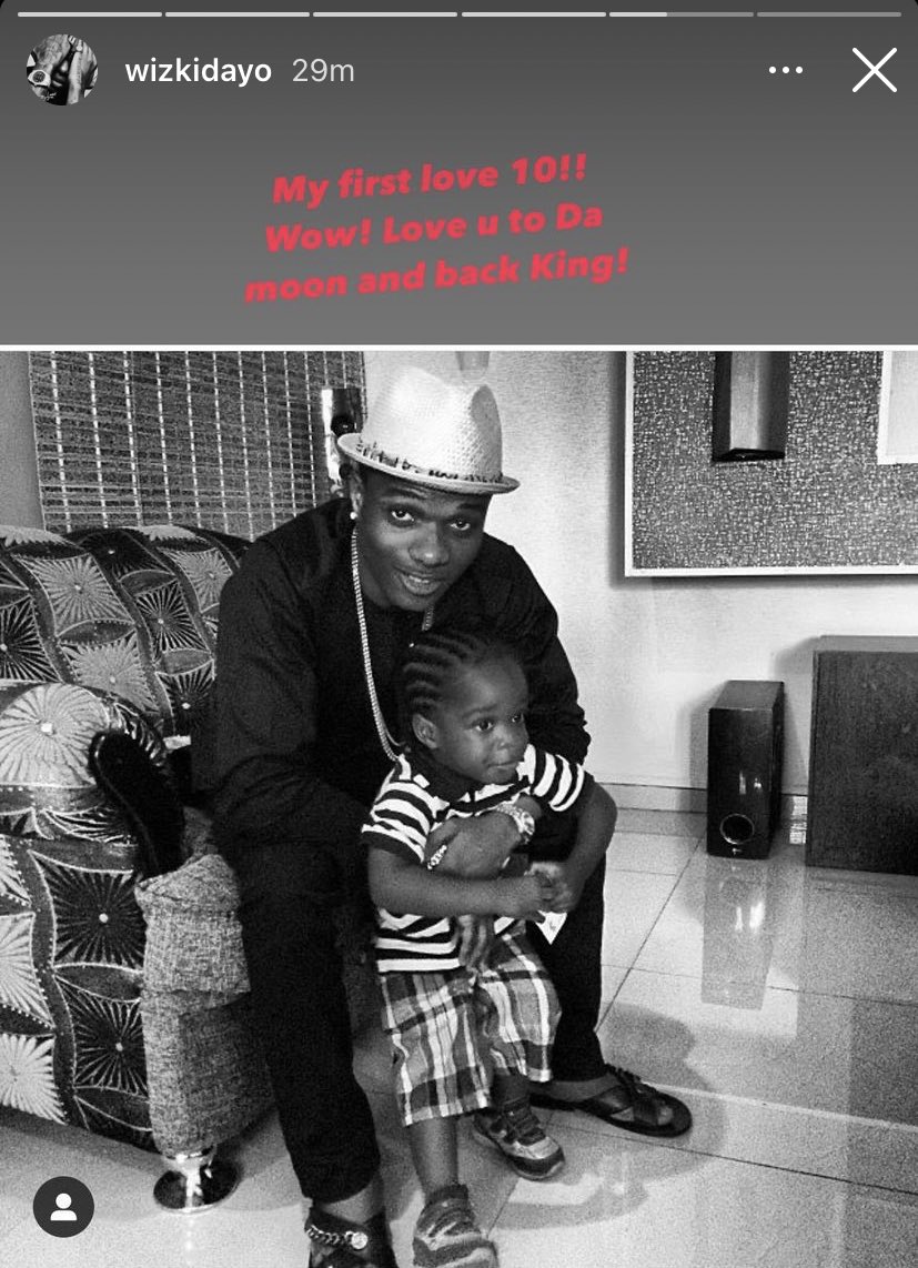WizkidSource's tweet photo. Daddy’s boy ❤️ 

via @wizkidayo’s Instagram story, 5/13. https://t.co/9gJVm0HxMH