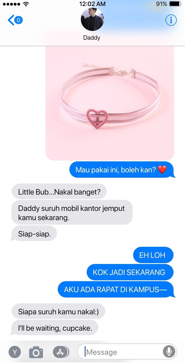 chefelure's tweet photo. #markhyuck one tweet au (repost!)

CW // rated theme.
TW // sugar daddy-baby rls. 

Cupcake is a bit naughty, kata daddy. https://t.co/QxuO2AHYgJ