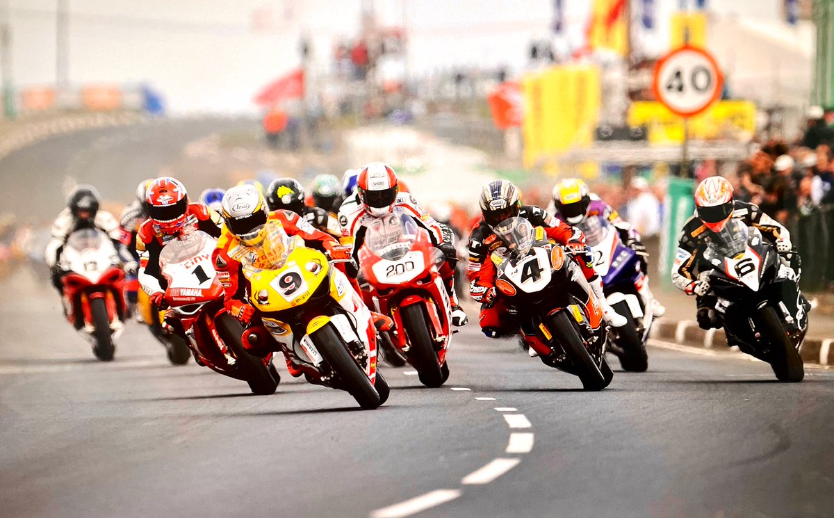 sdbikephoto's tweet image. Missing a quiet run to the sea side this week, the gentle waves lapping upon the shore...