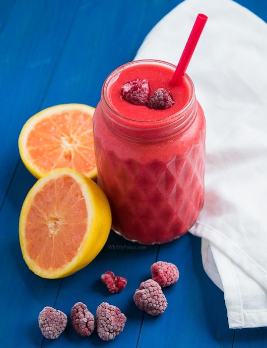 lafiestamarkets's tweet photo. Enjoy the flavors of summer in spring with this wildly delicious Paleo Summer Grapefruit Peach Raspberry Smoothie. > https://t.co/CbMY8cRlOE https://t.co/UCilyAZHXP