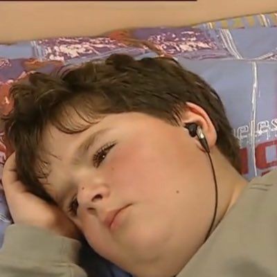 86Cemresolmaz's tweet image. Mood #bsqlərləğvolunsun