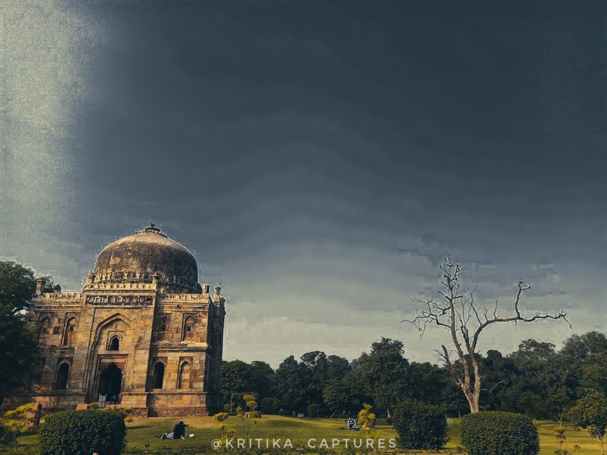 Shoot what it feels like 📸
#photography #flatlays #Click #photography #Snapseed #Camera #Picture #Capture #photoshoot #photographylovers #uniquedelhi  #MyPassion #canonphotography #nikonphotography #photographers #SoDelhi #CanonFanPhoto #CapturesOnCanon  #createnomatterwhat
