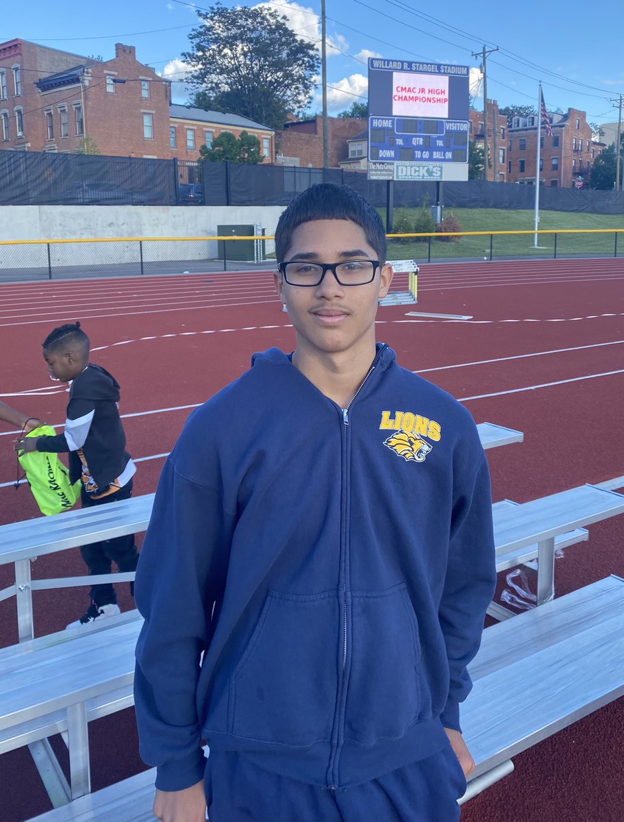 penningtonprod's tweet photo. Bryan Torres won yesterday’s JH Discus Toss @cmac_sports track and field meet for @CcpaHigh https://t.co/VXVQ6Jt3Zw
