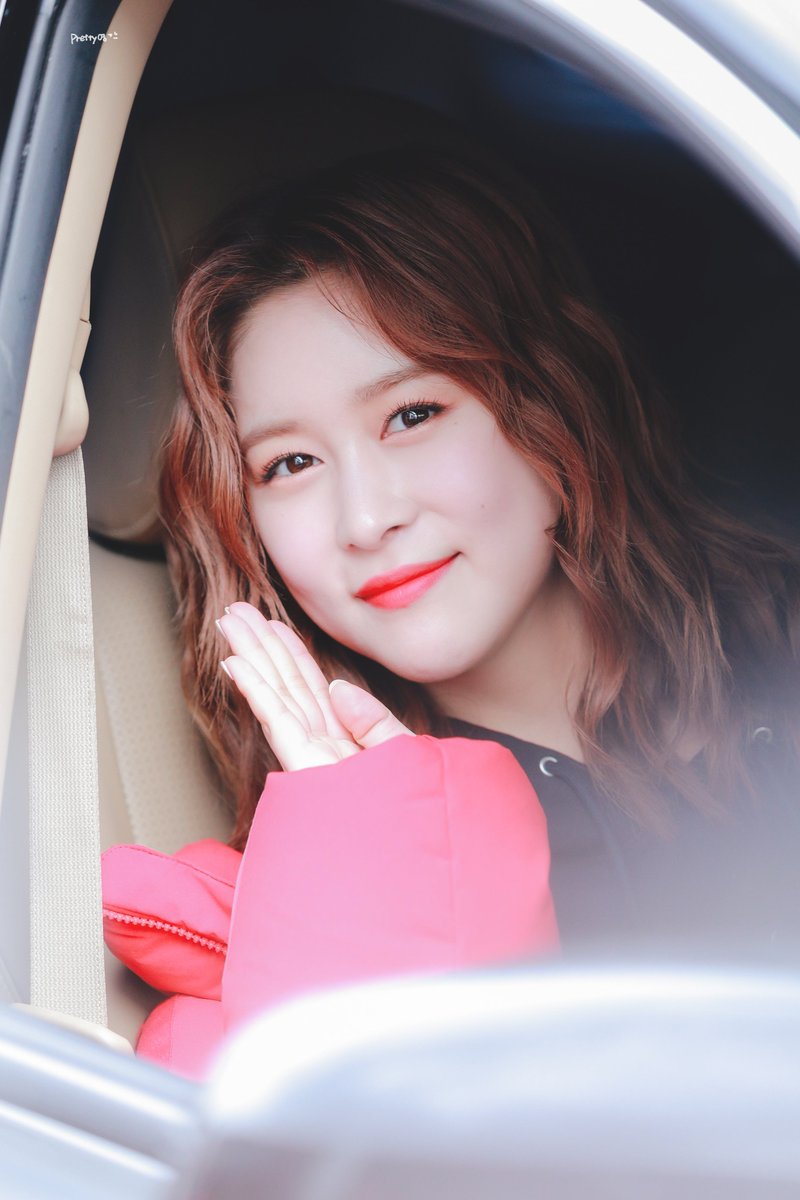 prettyyoung0514's tweet photo. #우주소녀 #WJSN #다영 #DAYOUNG
#HappyDAYOUNGDay
#오늘_임다영_탄신일 https://t.co/prBXJOiA26