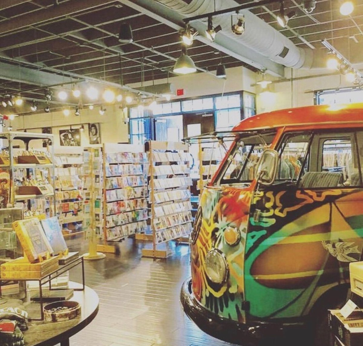 Throw back to to when the VW Bus was still in the store!

This will be our last weekend open. Come on by and see us in The Gulch ✌🏾

Peace, Love and Rock n' Roll 

{Open today 10:30am - 5pm}