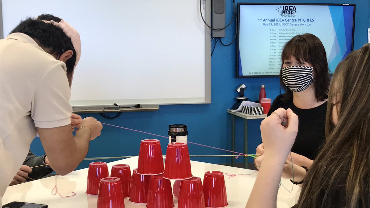 Team building exercise ahead of student business pitches at PitchFest in the Moncton Idea Center! <a href="/IdeaMoncton/">IDEACentreMoncton</a> @3PlusCorp <a href="/propertyguys/">PropertyGuys.com</a> @AnglophoneEast #Moncton #entrepreneurs