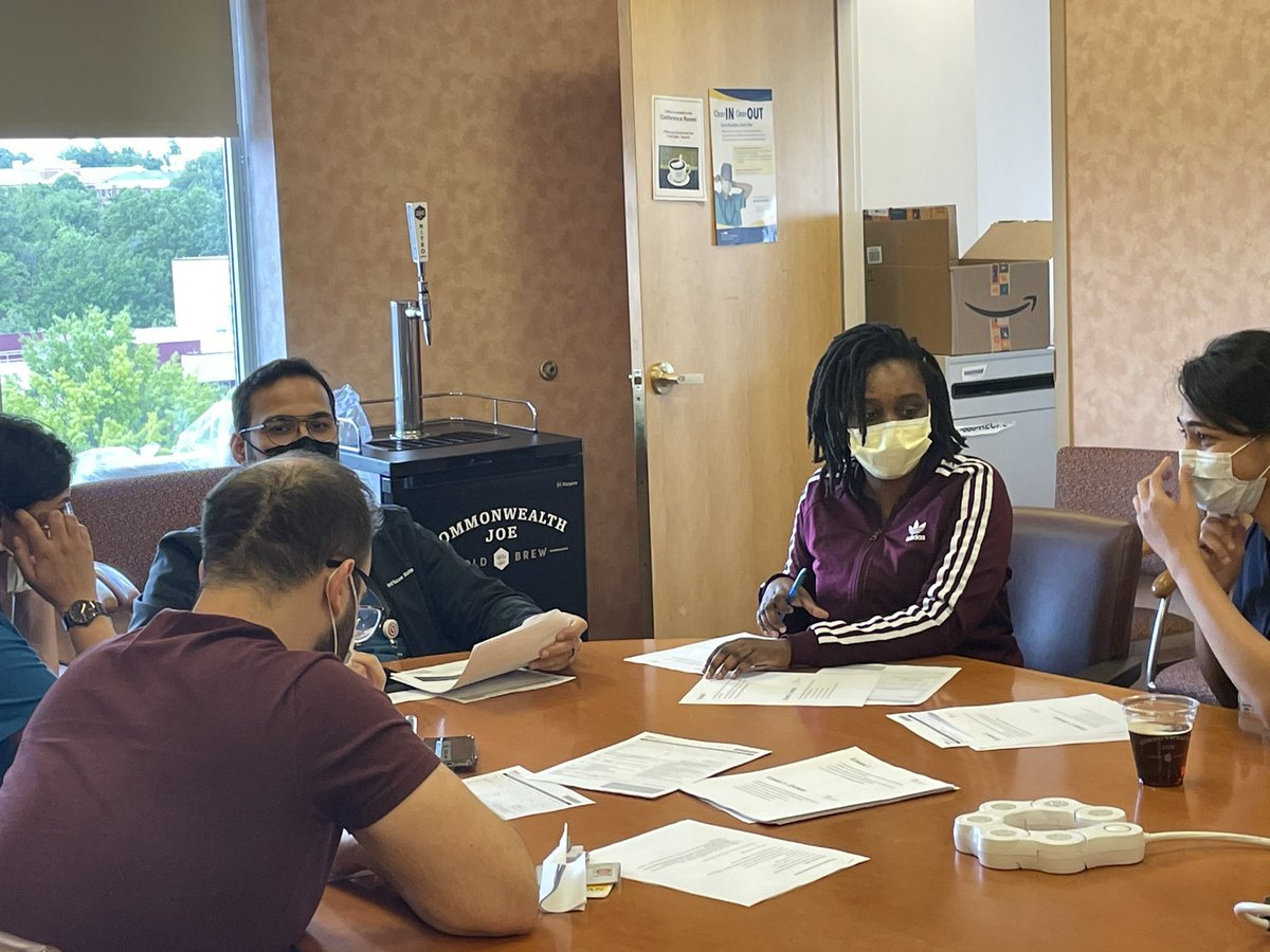 whcpccm's tweet photo. Some of our faculty and fellows in action giving rising PGY2s the skills needed to thrive in the critical care Environment! @MedStarWHC @JShethMD https://t.co/1Oy0uONmOG