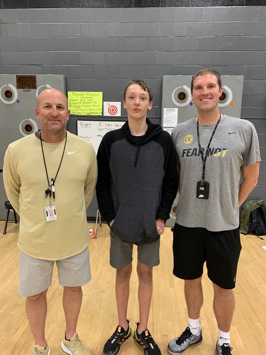 LFMS PE Department raised $1550 for the American Heart Association with our Hoops For Heart fundraiser. Brandon Walker was the top fundraiser this year. Thanks to all who participated.
