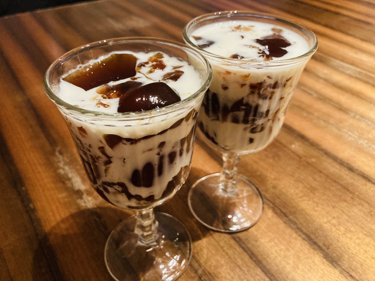 5分で作れる 紅茶ゼリーをミルクの中で崩して食べる ドロリッチの紅茶版 が夏にぴったりでおいしそうすぎる Togetter 5分で作れる 紅茶ゼリーをミルクの中で崩して食べる ドロリッチの紅茶版 が夏にぴったりでおいしそうすぎる Togetter