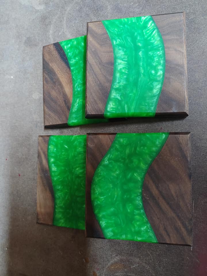 PerfectW00dwork's tweet image. Having some fun creating in the shop. Yes....there are plenty of creative products coming to life. Check out the work in progress for our black walnut coaters. These are available in many colors and come in sets of 4. Shoot us a message and get yours now!!