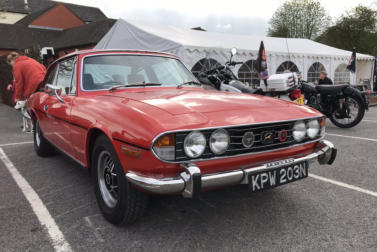 Derbyshire Classic Car Lodge tweet media