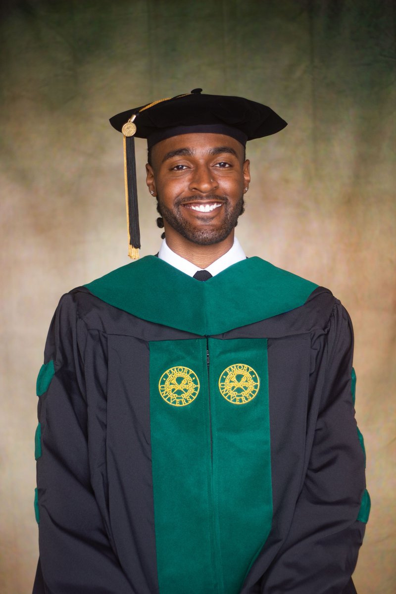 NileMHarris's tweet photo. I really can’t believe I’ll be graduating from medical school tomorrow! (First generation at that) If you would like to see me walk the stage tomorrow  @3:30pm  DM me and I’ll share the live link! https://t.co/UvjH8QBIZS