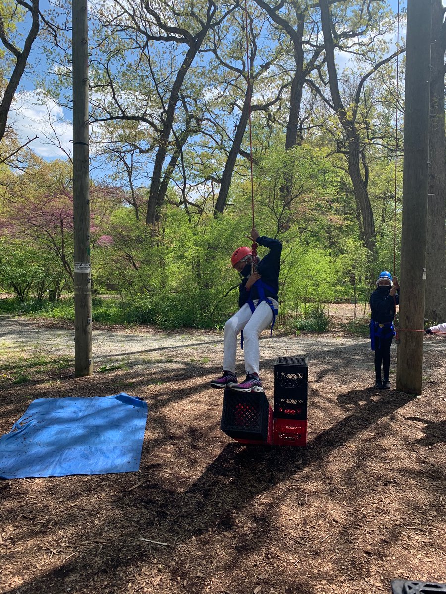 MrsRobertsSmith's tweet photo. Crate Stacking https://t.co/7Wid7s4ll3