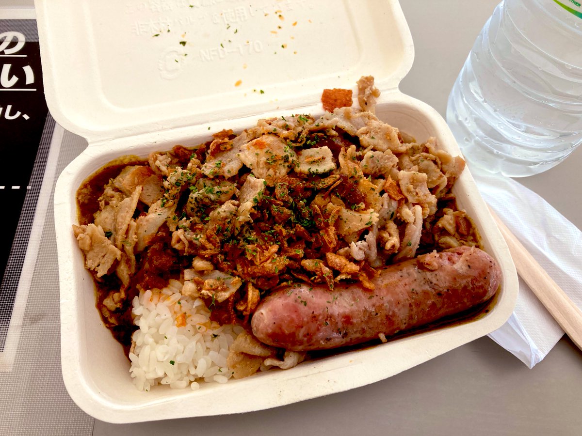 ミナサマ、オハヨーゴザマス🍛
キンヨウビデスネ。カレータベル？🍛
テキトーニヤリマショ🍛