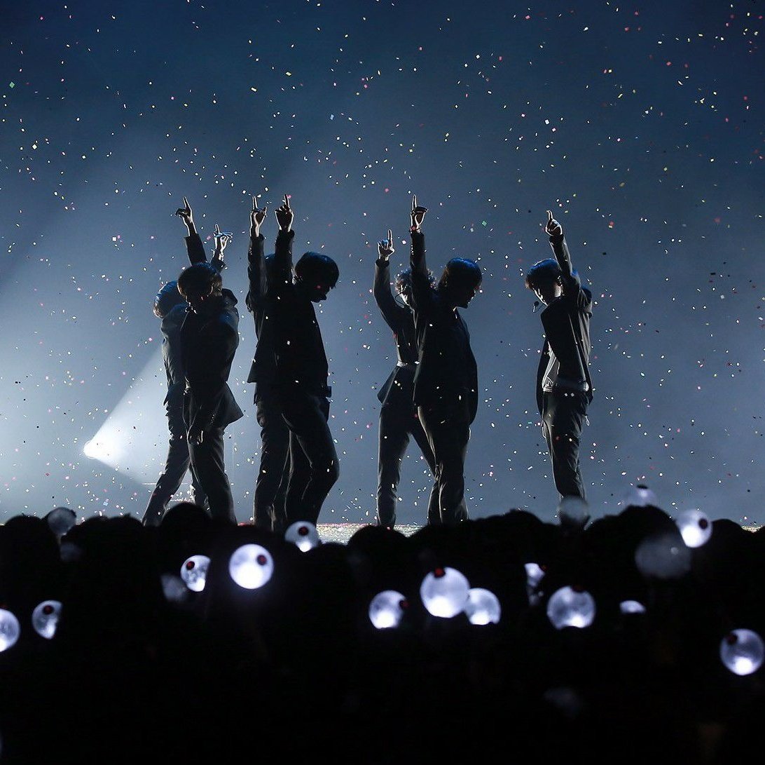 BTS_LSRF's tweet photo. I just voted for @BTS_twt for #BBMAsTopSocial. RT = Vote for BTS!! 😊💜🔥 They deserved it, i truat you armysss 🔥 https://t.co/MADRWGygrc