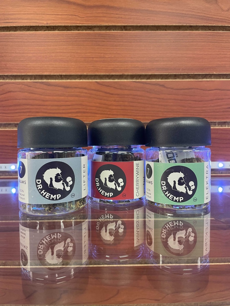 Hello Puffstomers! 
We know everyone loves a great sale... With that being said, All our Hempster and Dr. Hemp CBD Jars are Buy One Get One FREE!!!

#mozone #mozoneglass #sharkstone #puffssmokeshop #dispoable #vape #cbd