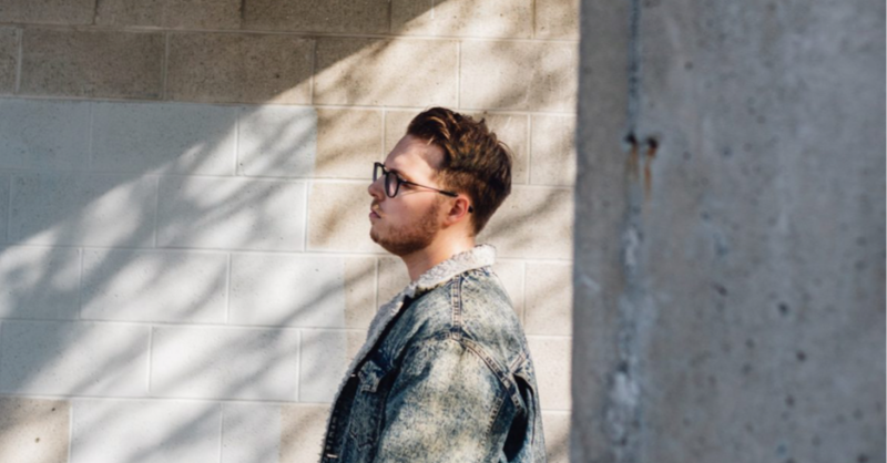 aupium's tweet photo. .@mcwtrs Gives Us A Refreshing Dose Of 2000s R&amp;B With “Morning Dew”