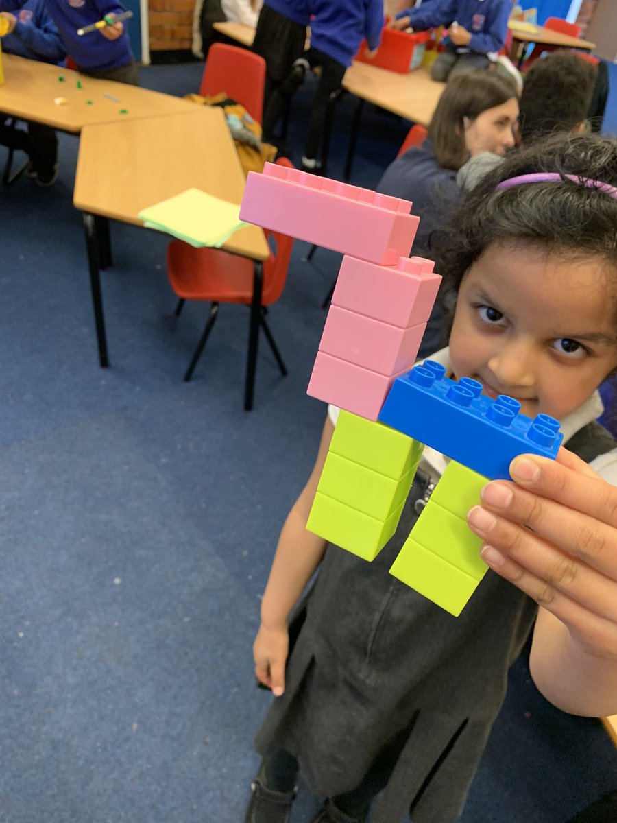 MissTurner2019's tweet photo. In Mulberry class today we started to look at different materials to help us construct a dinosaur. Take a look at some of our amazing creations! @MissCWhite1 @Centralprimary #dtiscentral #creativityiscentral https://t.co/oeGpHeTPvw