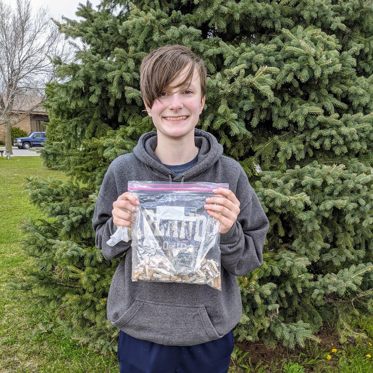 FACTmovement's tweet photo. Spring is the perfect time for some spring cleaning! Why not help out Mother Nature as well!?
Rhinelander FACT was busy collecting cigarette butts and getting some fresh air! Great job!
#FACTmovement
#SpreadingTheTruthAboutTobacco https://t.co/U0ipCkQm27
