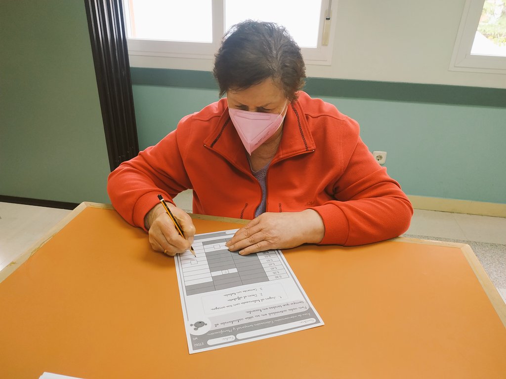 rehabictus's tweet photo. Dentro de la terapia de #EstimulaciónCognitiva, nuestra neuropsicóloga planifica las actividades en base a varias áreas. Hoy trabajamos la estimación temporal y la planificación.

#ictus #dañocerebral #dca #acv #stroke #neurorrehabilitacion #leganes https://t.co/oTvoCqyTnu