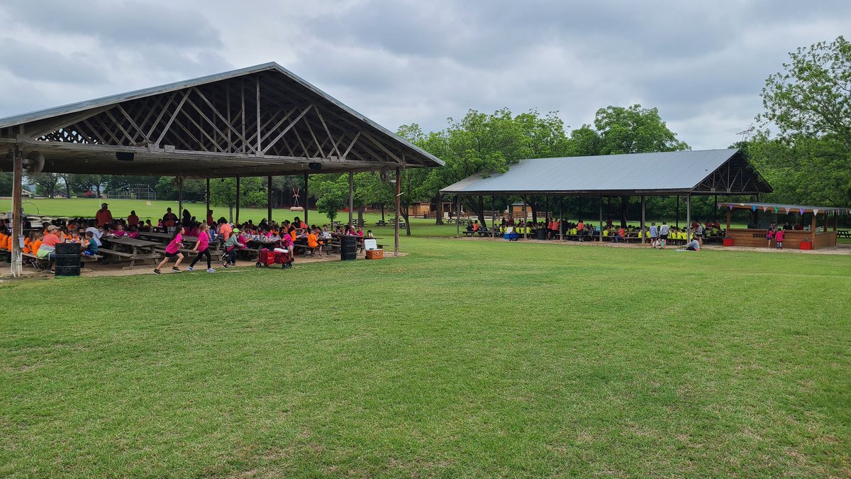 Mitchell Elementary tweet media