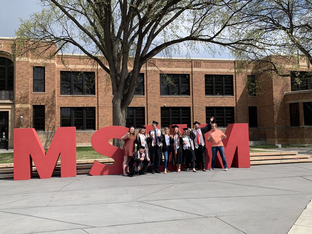 PrezBlackhurst's tweet photo. What a joy it was to celebrate with our graduating Dragon Ambassadors today. I can’t wait to see what they accomplish next! #MSUM2021 #DragonsLead https://t.co/J26b3LzAh9