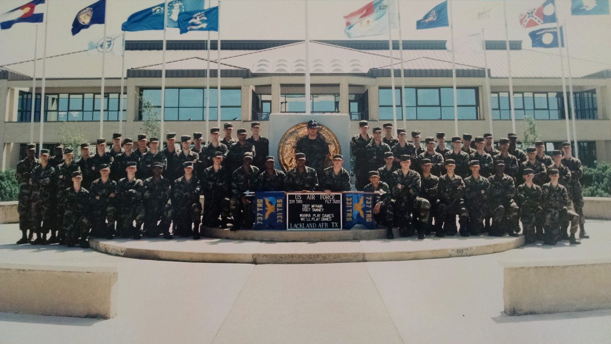 Studio6Lackland's tweet photo. Here's a little 1997 Lackland AFB #TBT FOR 331 TRS FLT 320. 
📸:bmtflightphotos
#BMT #LacklandAFB #BMTGraduations https://t.co/BBRy6tgFMr