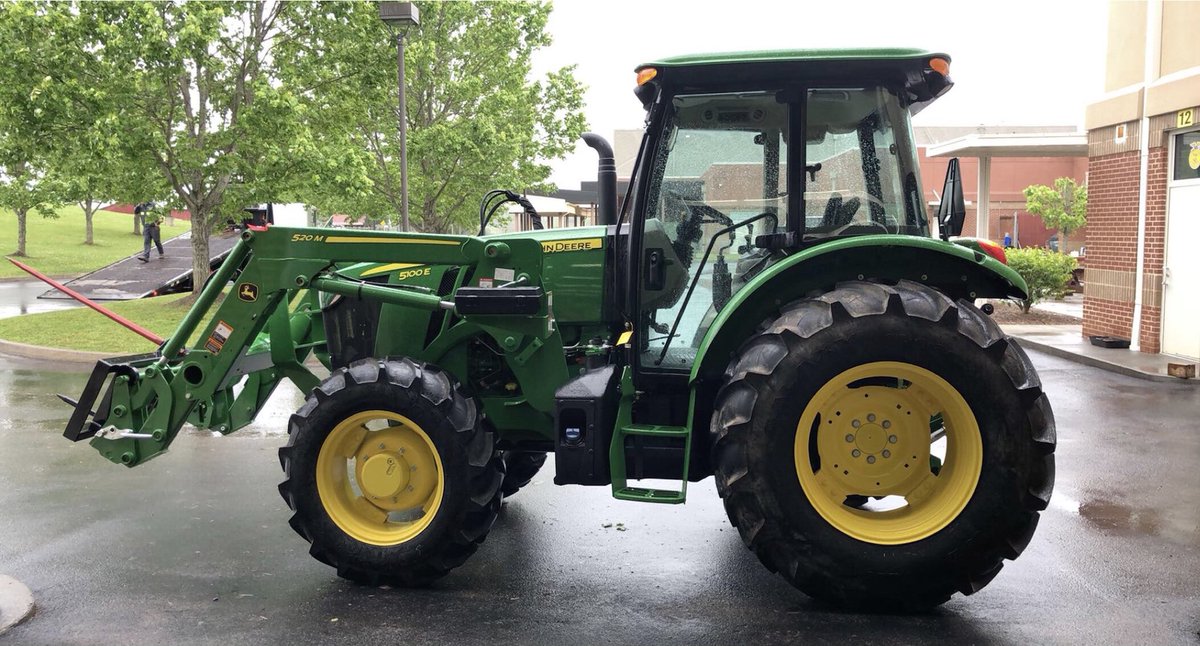 Thanks to ⁦<a href="/meade_tractor/">Meade Tractor</a> and ⁦<a href="/JohnDeere/">John Deere USA</a>⁩ for this partnership with Chuckey Doak High School.